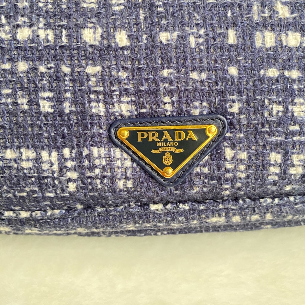 Pre-Loved Tweed PRADA